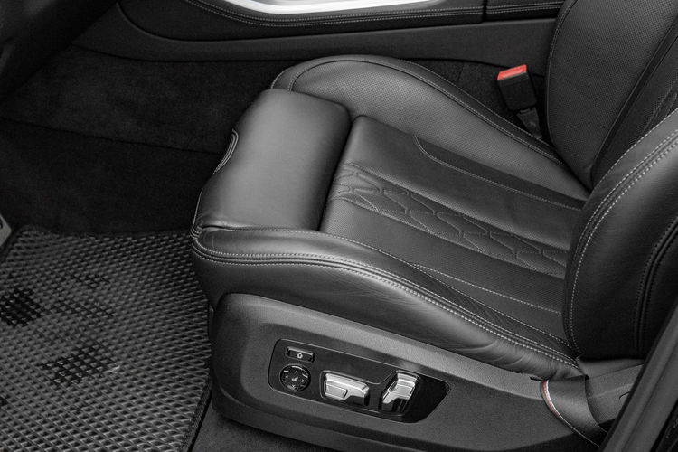 BMW X5 2.0 25d xDrive M pakiet Kamera 360 Podgrz i wentyl f. Salon PL VAT23% zdjęcie 14