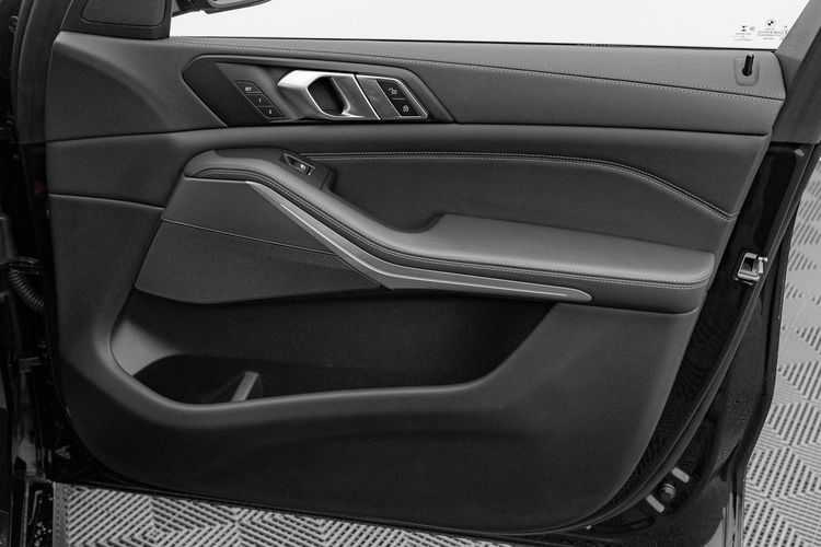 BMW X5 2.0 25d xDrive M pakiet Kamera 360 Podgrz i wentyl f. Salon PL VAT23% zdjęcie 36