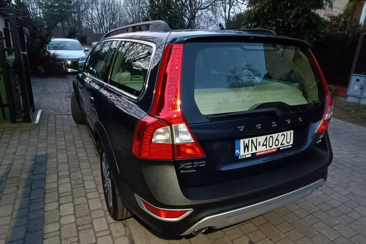 Volvo XC 70 2.4 D5 Momentum AWD, 215 KM, automat, skóra, nawigacja, bezwypadkowy, zdjęcie 4