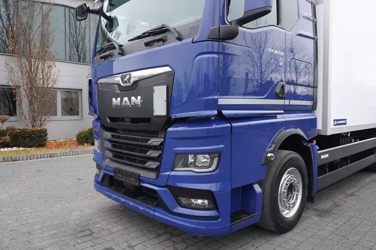 MAN TGX 26.510 / 6x2 / 510 KM / 2022/ Nowa chłodnia Lamberet bitemperatura zdjęcie 12