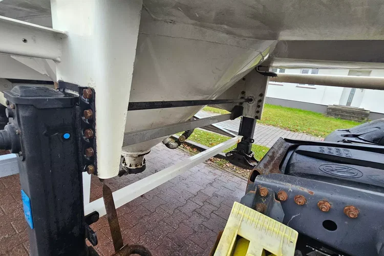 KAESSBOHRER SSL-38 zdjęcie 7