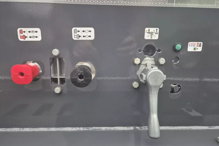 Wielton Podkontenerowa zdjęcie 19