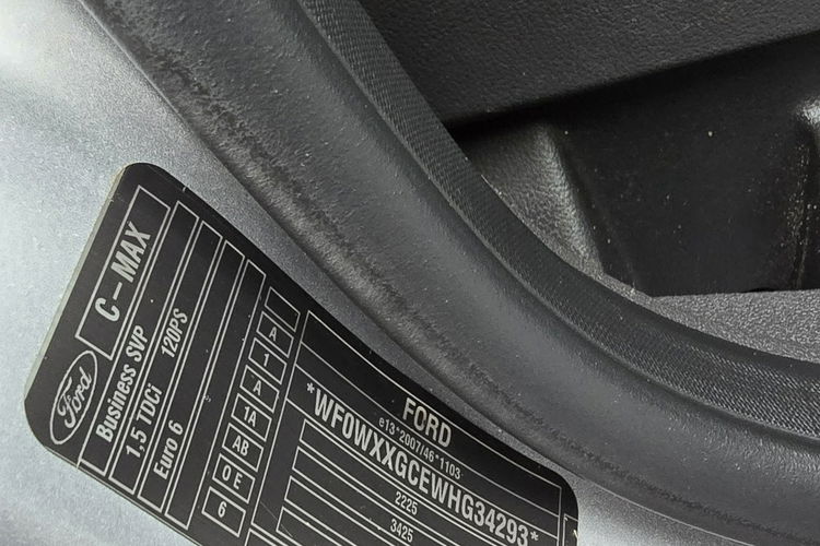 Ford Grand C-MAX 1.5 TDCi 120KM Titanium / / ZADBANY zdjęcie 19