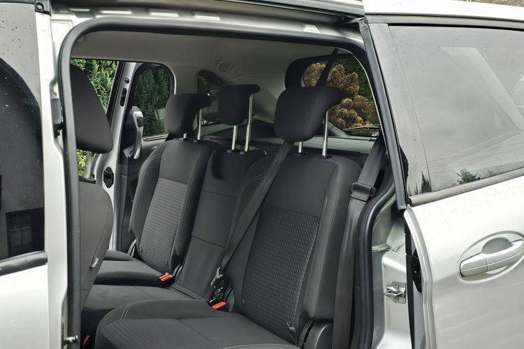 Ford Grand C-MAX 1.5 TDCi 120KM Titanium / / ZADBANY zdjęcie 20