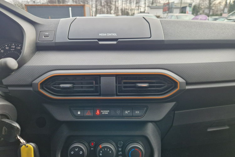 Dacia Sandero Stepway Instalacja gazowa do 2034r. Media Control. Światła Led do jazdy dzienn zdjęcie 24