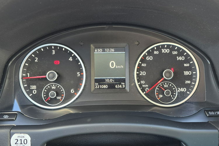Volkswagen Tiguan 100% oryginalny lakier, kompletna dokumentacja serwisowa, nowy rozrząd zdjęcie 14