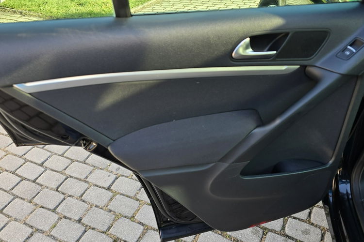 Volkswagen Tiguan 100% oryginalny lakier, kompletna dokumentacja serwisowa, nowy rozrząd zdjęcie 23