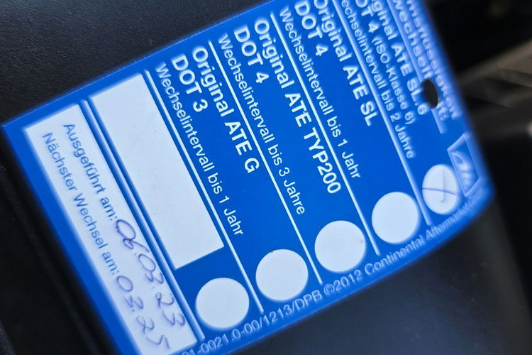 Volkswagen Tiguan 100% oryginalny lakier, kompletna dokumentacja serwisowa, nowy rozrząd zdjęcie 31