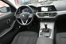 BMW 320 G21 320d 190KM Manual 2020r. Laser HeadUp HAK NAVi Kamera el. klapa FV zdjęcie 10