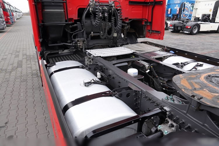 Volvo FH 500 / I-SAVE / XXL / KLIMA POSTOJOWA / NOWY MODEL / OPONY 100 % / PO ZŁOTYM KONTRAKCIE SERWISOWYM zdjęcie 14