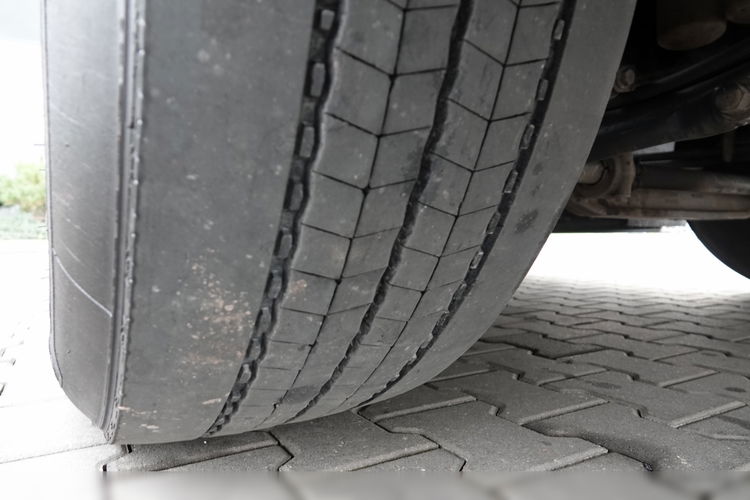 Volvo FH 500 / I-SAVE / XXL / KLIMA POSTOJOWA / NOWY MODEL / OPONY 100 % / PO ZŁOTYM KONTRAKCIE SERWISOWYM zdjęcie 18