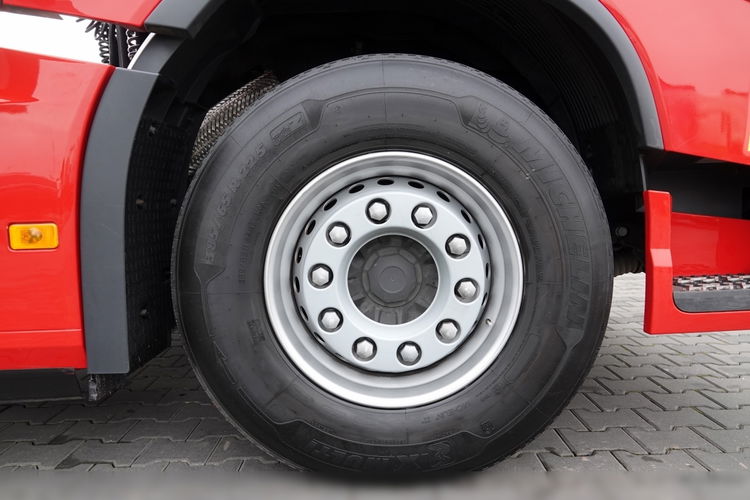 Volvo FH 500 / I-SAVE / XXL / KLIMA POSTOJOWA / NOWY MODEL / OPONY 100 % / PO ZŁOTYM KONTRAKCIE SERWISOWYM zdjęcie 19