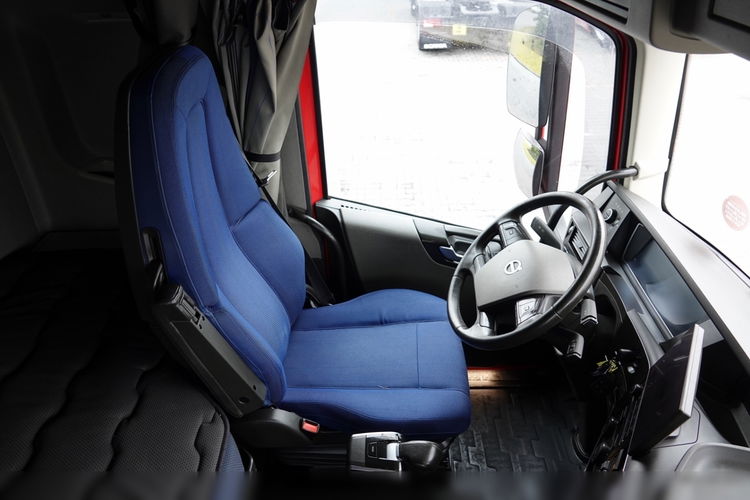 Volvo FH 500 / I-SAVE / XXL / KLIMA POSTOJOWA / NOWY MODEL / OPONY 100 % / PO ZŁOTYM KONTRAKCIE SERWISOWYM zdjęcie 28