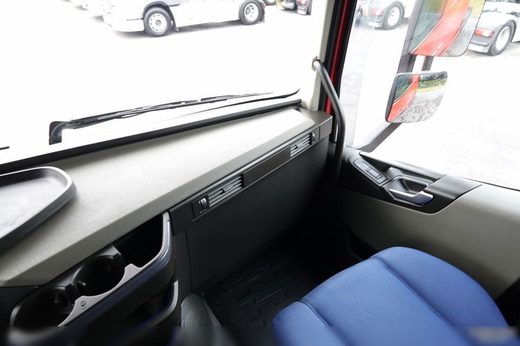 Volvo FH 500 / I-SAVE / XXL / KLIMA POSTOJOWA / NOWY MODEL / OPONY 100 % / PO ZŁOTYM KONTRAKCIE SERWISOWYM zdjęcie 33