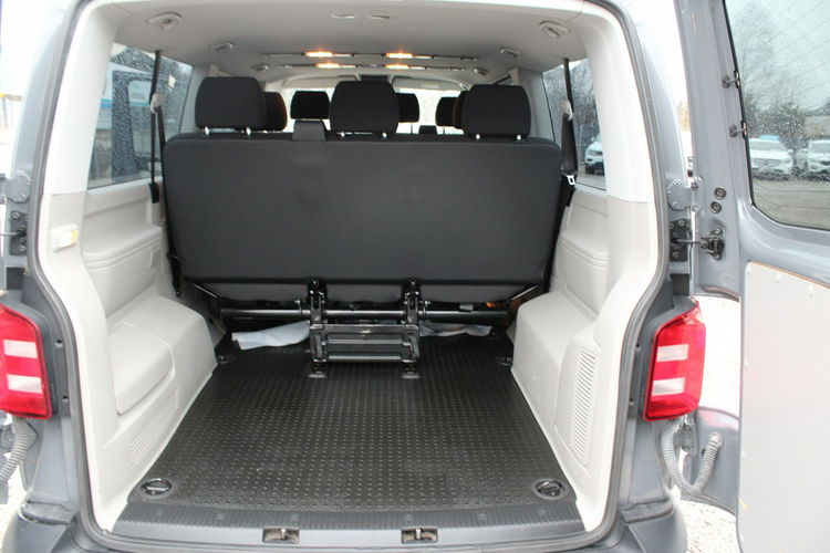Volkswagen Caravelle Trendline L2 F-vat Salon Polska Gwarancja zdjęcie 18