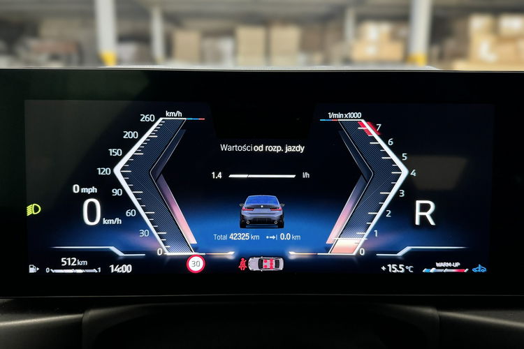 BMW 318 318i MPakiet Podgrzewane Fotele Kamera Bezprzewodowy AA/ACP Tempomat zdjęcie 25