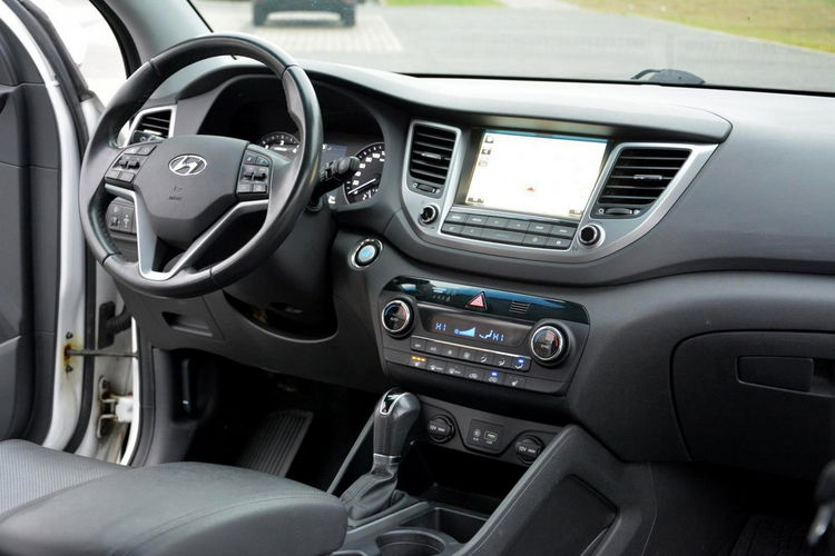 Hyundai Tucson FV23% Premium Skóry Ledy Navi Kamera Asysten Pasa ALU19 zdjęcie 18