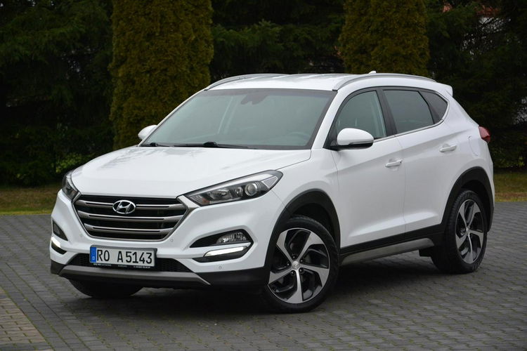 Hyundai Tucson FV23% Premium Skóry Ledy Navi Kamera Asysten Pasa ALU19 zdjęcie 2