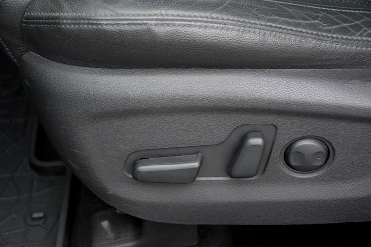 Hyundai Tucson FV23% Premium Skóry Ledy Navi Kamera Asysten Pasa ALU19 zdjęcie 20