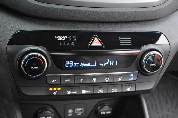 Hyundai Tucson FV23% Premium Skóry Ledy Navi Kamera Asysten Pasa ALU19 zdjęcie 29