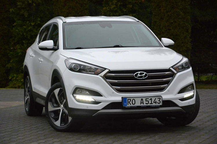 Hyundai Tucson FV23% Premium Skóry Ledy Navi Kamera Asysten Pasa ALU19 zdjęcie 8