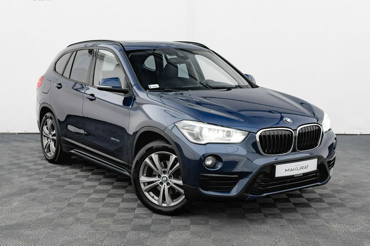 BMW X1 xDrive18d Ambient Szklany dach LED 2 stref klima Salon PL zdjęcie 11