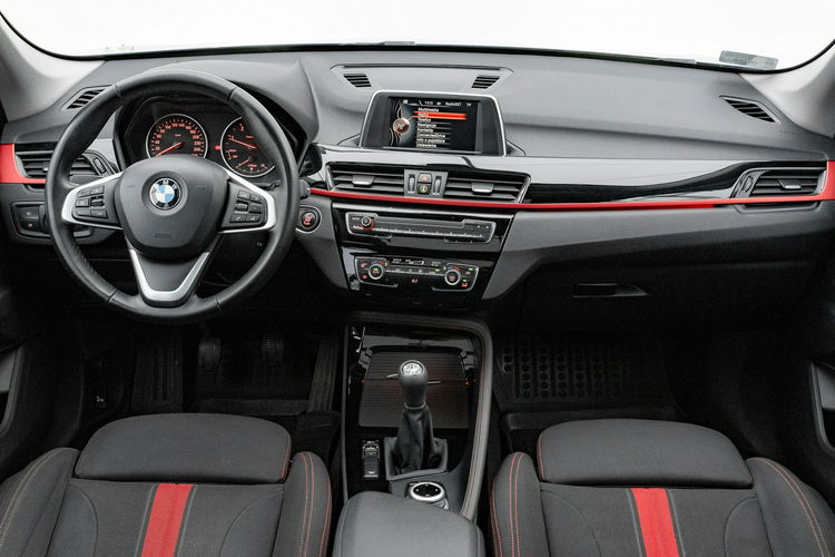 BMW X1 xDrive18d Ambient Szklany dach LED 2 stref klima Salon PL zdjęcie 16
