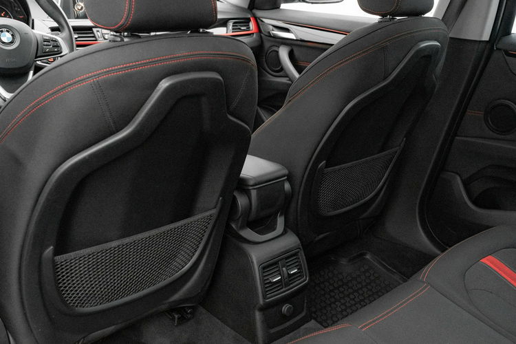 BMW X1 xDrive18d Ambient Szklany dach LED 2 stref klima Salon PL zdjęcie 27