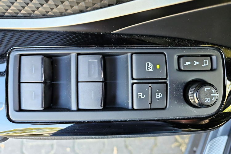 Toyota C-HR 1.8 HSD 122KM STYLE, salon Polska, gwarancja, FV23% zdjęcie 18