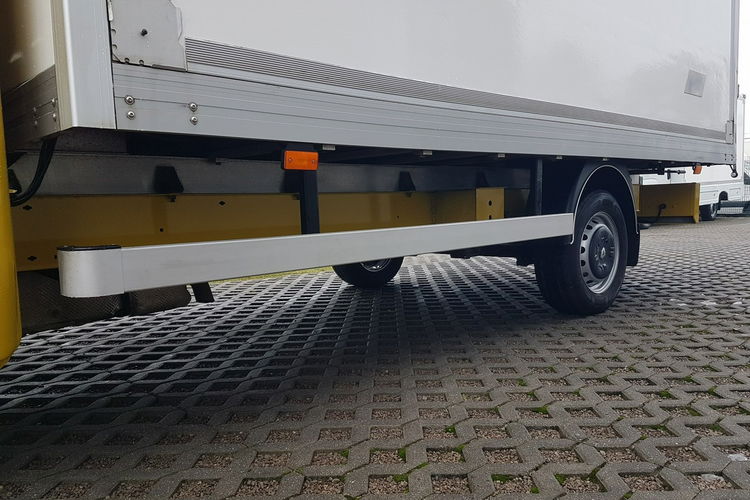 Renault Master KONTENER 8EP 4.21x2.23x2.22 KLIMA MANUAL KRAJOWY 6-BIEGÓW zdjęcie 31