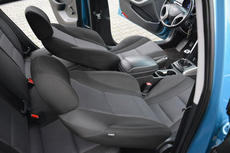 Hyundai i30 102 Przebieg Ledy Parktronic 1-Ręce Oryginał z Niemiec zdjęcie 18