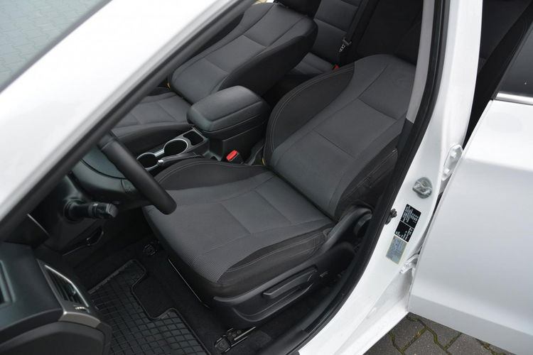 i30 Lift Ledy Parktronic Grzana kierownica ASO Hyundai zdjęcie 20