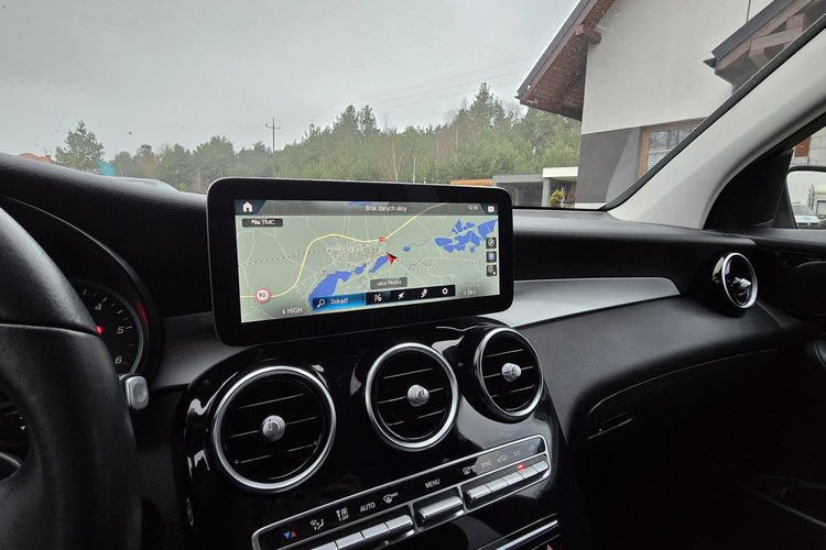 Mercedes GLC 220 220d 4MATIC / I-właściciel / / Bezwypadkowy zdjęcie 12