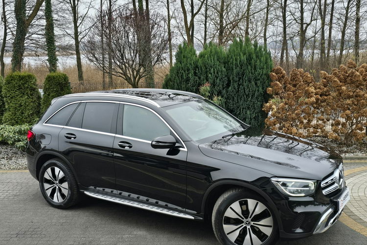 Mercedes GLC 220 220d 4MATIC / I-właściciel / / Bezwypadkowy zdjęcie 4