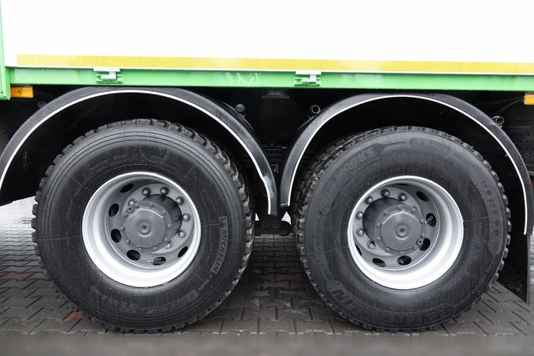 Mercedes AROCS 2636 / 6x4 / SKRZYNIOWY- 6, 5 M / + HDS HIAB 4x wysów: 13 m / EURO 6 / STEROWANIE RADIOWE /OPONY 100 % zdjęcie 33