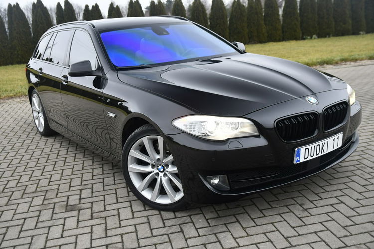 BMW 530 3.0d Panorama Dach, Xenony, Skóry, Head-Up.Asystent Pasa Ruchu. zdjęcie 3
