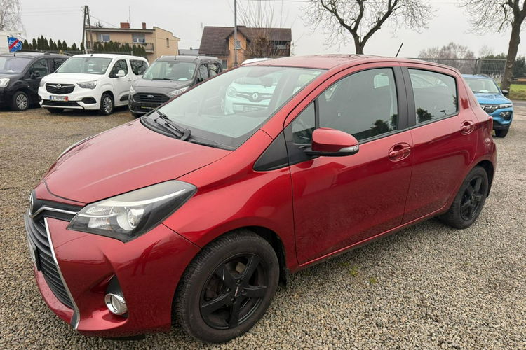 Toyota Yaris klima, navi, kamera, gwarancja zdjęcie 9