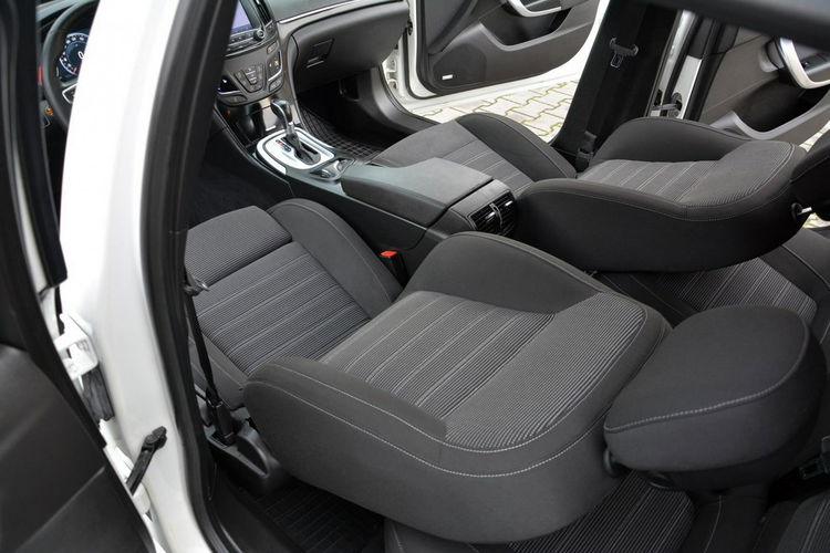 Opel Insignia Bose bi-Xenon Ledy Zegary Virtual Webasto Navi Kamera 2xParktr. El.kla zdjęcie 20