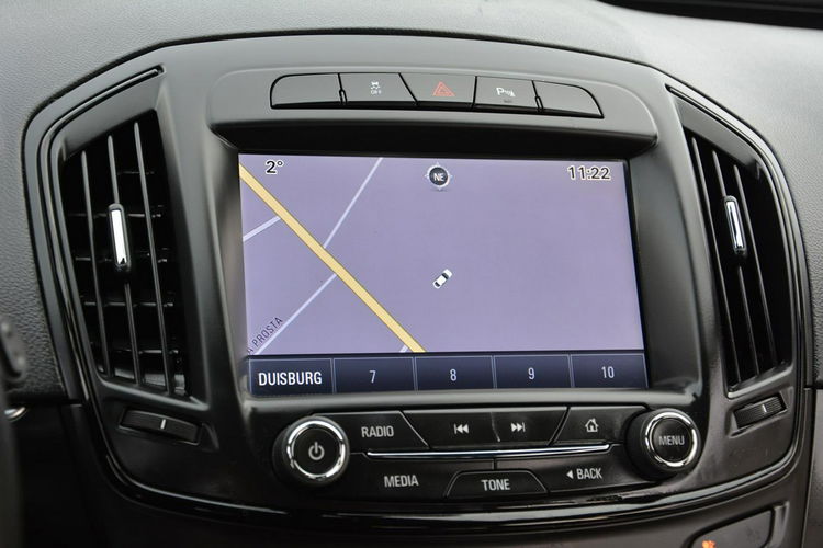 Opel Insignia Bose bi-Xenon Ledy Zegary Virtual Webasto Navi Kamera 2xParktr. El.kla zdjęcie 24