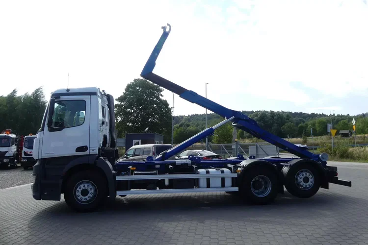 Mercedes ANTOS 2540 / 6x2 / HAKOWIEC 20t / EURO 6 / OŚ PODNOSZONA / zdjęcie 3