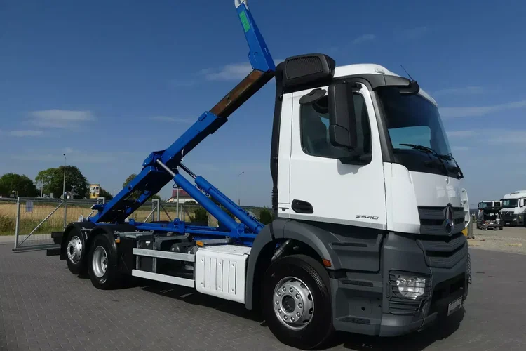 Mercedes ANTOS 2540 / 6x2 / HAKOWIEC 20t / EURO 6 / OŚ PODNOSZONA / zdjęcie 5