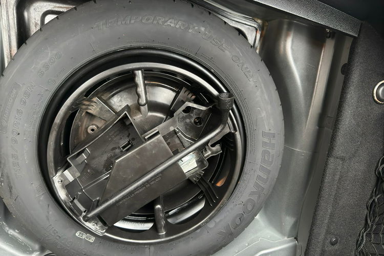 Mercedes C 180 Bardzo zadbana - 100% oryginalny przebieg zdjęcie 4