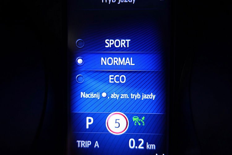 Toyota C-HR 1 WŁAŚCICIEL 3Lata Gwarancji Kraj 1.8 HYBRID Automat Led+Kamera FV23% 4x2 zdjęcie 32