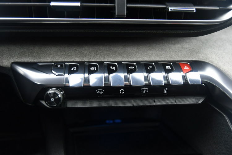 Peugeot 5008 2.0hdi GT, Automat, Navi, Pół-Skóry.Kam.Cof.Asysten Pasa Ruchu. zdjęcie 35