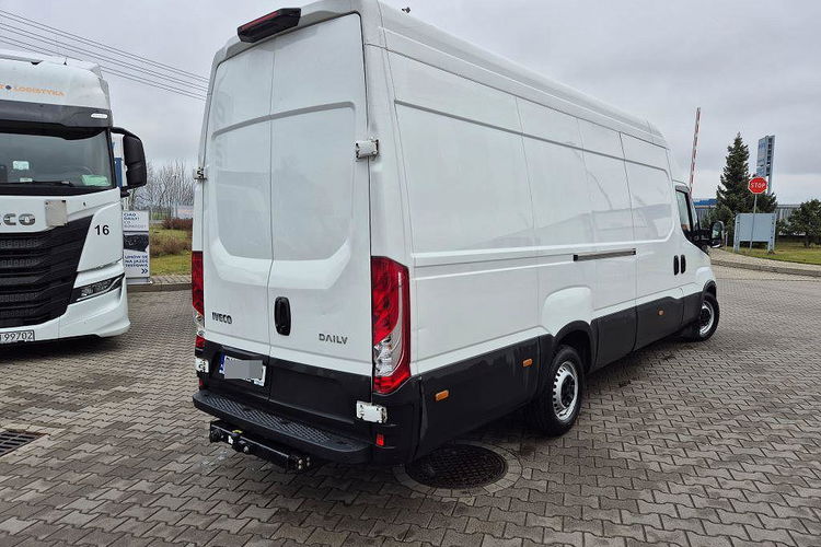 IVECO DAILY 35 S18 zdjęcie 4
