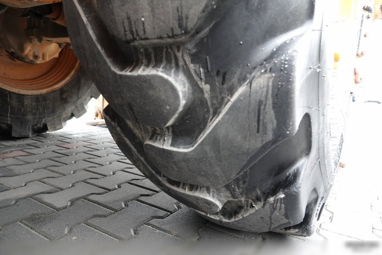 Case 580 ST / KOPARKO-ŁADOWARKA /KOMPLET ŁYŻEK / SPROWADZONA zdjęcie 24