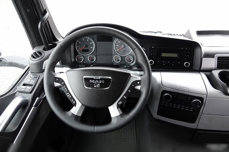 MAN TGS 35.440 / 8X4 / PLATFORMA + HDS PALFINGER PK 50002 / 22 M WYSIĘG / MAX UDŹWIG 14 TON / STEROWANIE RADIOWE zdjęcie 42