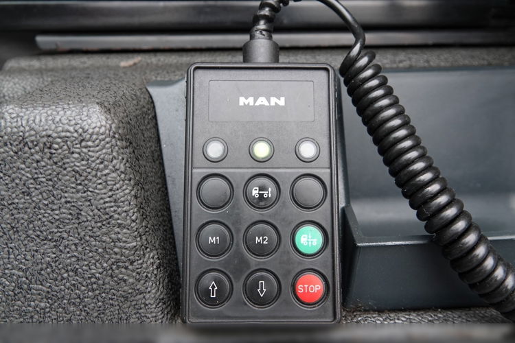 MAN TGX 18.480 / RETARDER / OPONY 100 % / EURO 6  zdjęcie 25