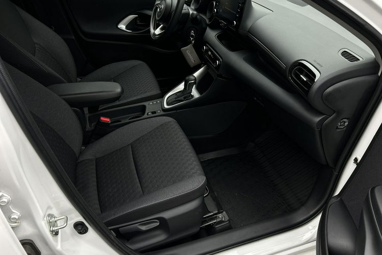 Toyota Yaris 1.5 HSD 116KM COMFORT STYLE TECH, salon Polska, gwarancja zdjęcie 20