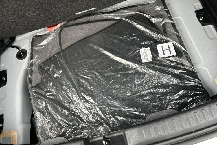 Toyota Yaris 1.5 HSD 116KM COMFORT STYLE TECH, salon Polska, gwarancja zdjęcie 28